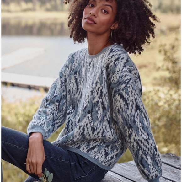 garnet hill ikat cashmere sweatshirt Blue gray print Small tourism.sg.gov.lk